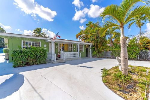 5574 Sw 3rd St, Coral Gables, FL, 33134-1022 | Card Image