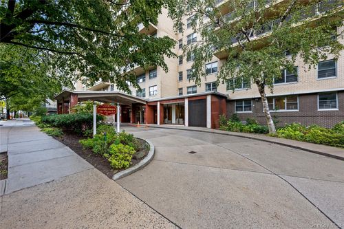 11a-175-20 Wexford Terrace, New York, NY, 11432 | Card Image
