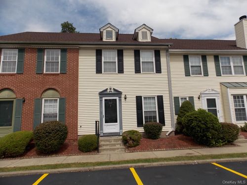 38 Matthews Ln, Washingtonville, NY, 10992-1200 | Card Image