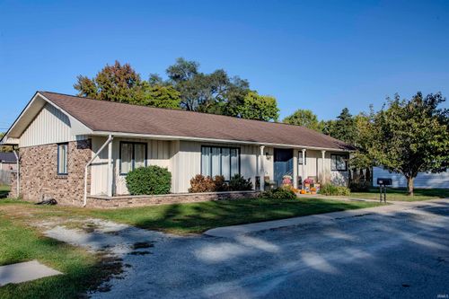 505 Lincoln St, Bourbon, IN, 46504-1519 | Card Image