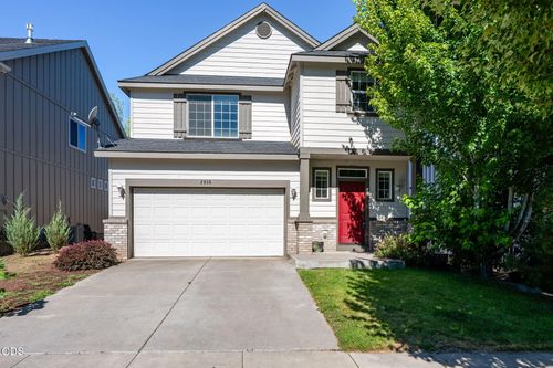 2836 Ne Sedalia Loop, Bend, OR, 97701-9869 | Card Image