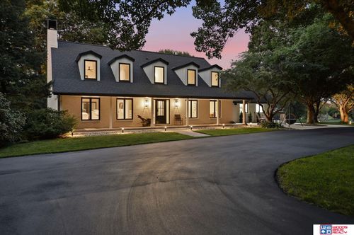 2100 S 98th St, Lincoln, NE, 68520-9435 | Card Image