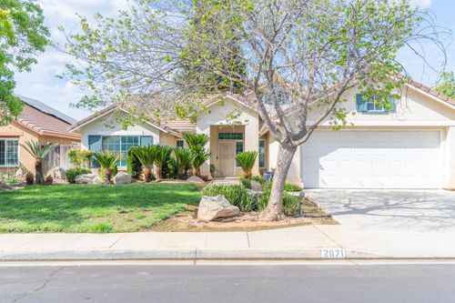 2671 Fremont Ave, Clovis, CA, 93611-6821 | Card Image