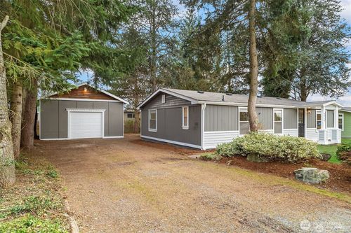 8914 12th Pl Se, Lake Stevens, WA, 98258-3749 | Card Image