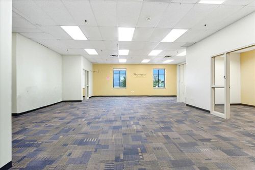 suite-f-7009 Nordic Dr, Cedar Falls, IA, 50613-6447 | Card Image