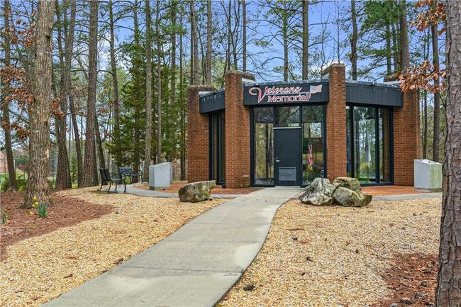 1021 Oakpointe Pl, House other with 4 bedrooms, 4 bathrooms and null parking in Dunwoody GA | Image 51