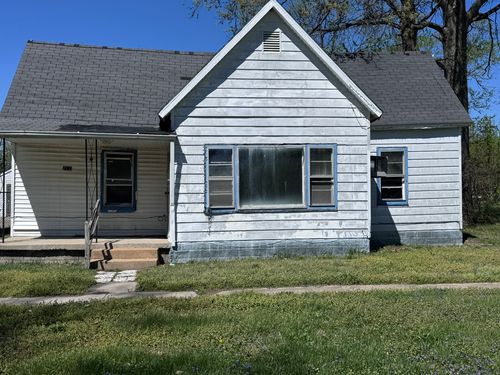 712 Rhodes St, Centralia, IL, 62801-2665 | Card Image