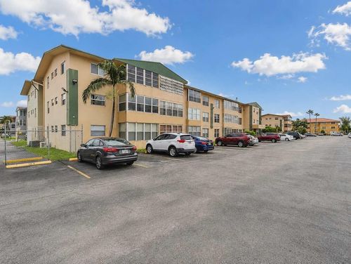 208-110 Royal Palm Rd, HIALEAH GARDENS, FL, 33016-4605 | Card Image
