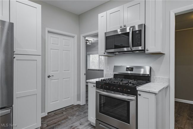 868 Blennerhassett Hts, House other with 3 bedrooms, 1 bathrooms and null parking in Washington WV | Image 13
