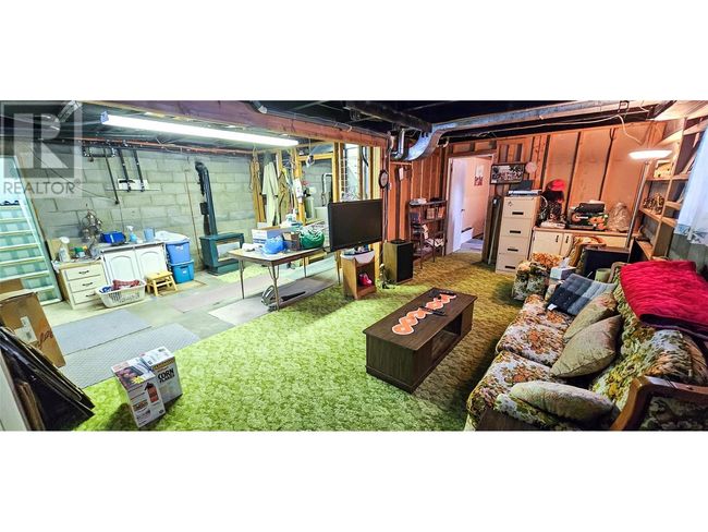 3705 Kahn Rd, House other with 4 bedrooms, 2 bathrooms and null parking in Cranbrook BC | Image 24