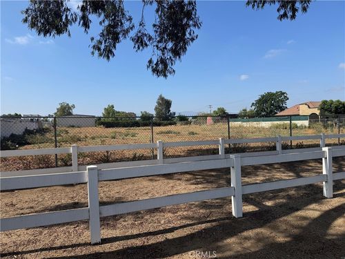 866 6th St, Norco, CA, 92860-1545 | Card Image