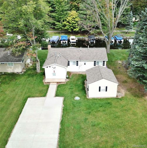 1933 Mallard Ln, Saint Helen, MI, 48656-9738 | Card Image