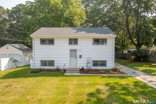 57 Nantucket Dr, Mystic, CT, 06355-1113 | Card Image