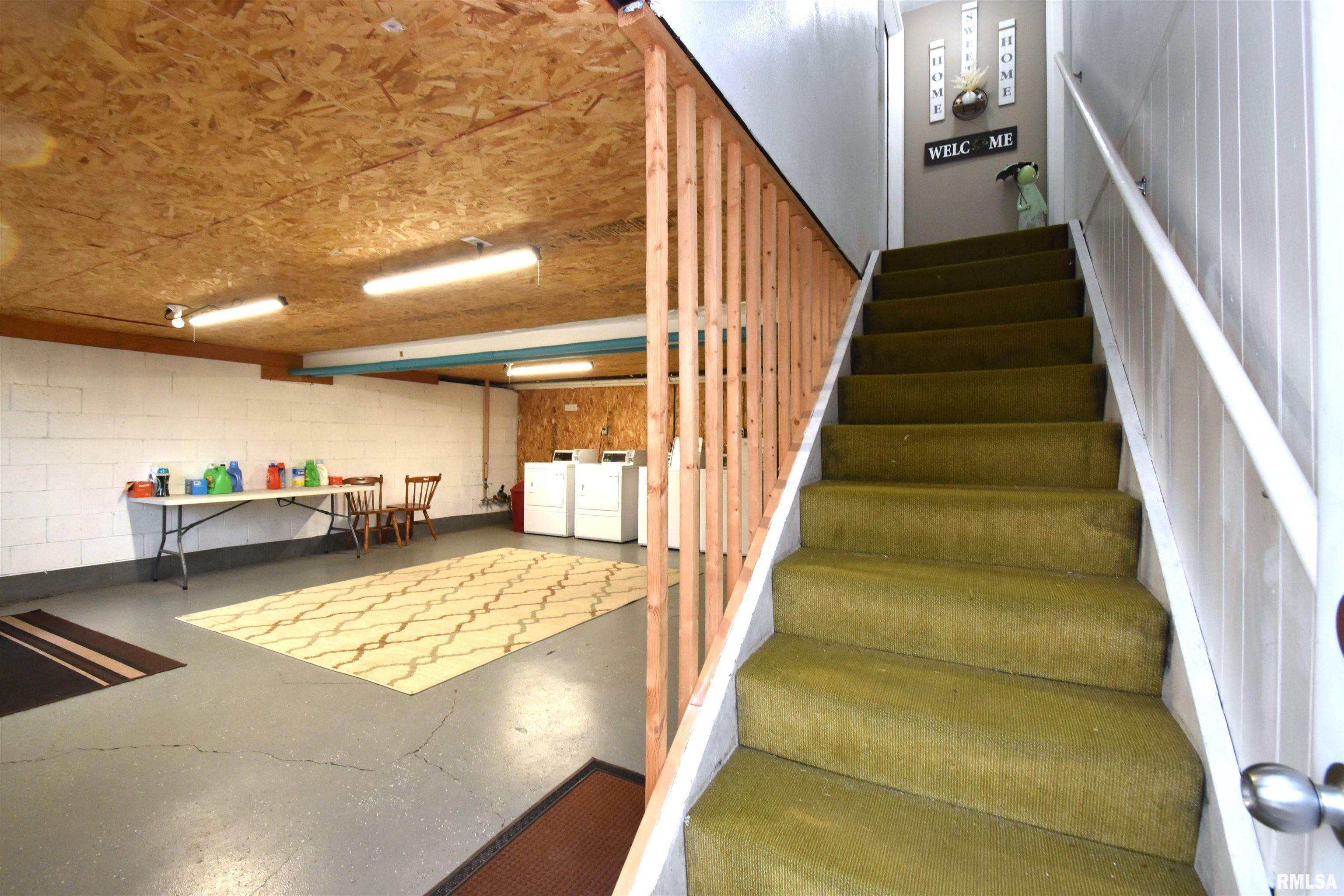 Commercial Sale in Metamora 5