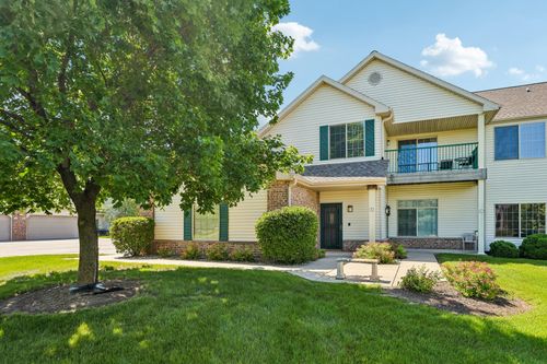 118 Pheasant Run, Johnson Creek, WI, 53038-9684 | Card Image