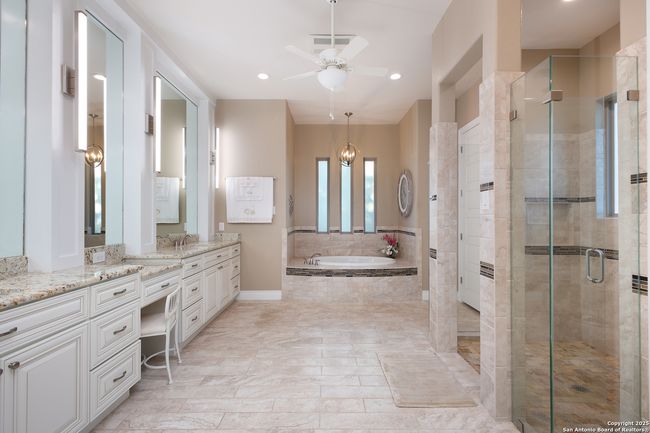 226 Sabella, House other with 3 bedrooms, 3 bathrooms and null parking in Spring Branch TX | Image 34