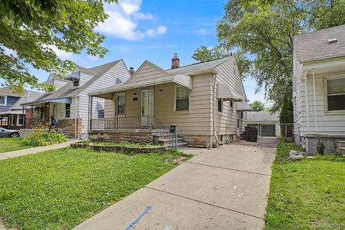 4580 Westland St, Dearborn, MI, 48126-2835 | Card Image