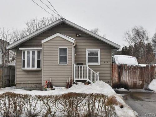 407 Bear St, Syracuse, NY, 13208-1109 | Card Image