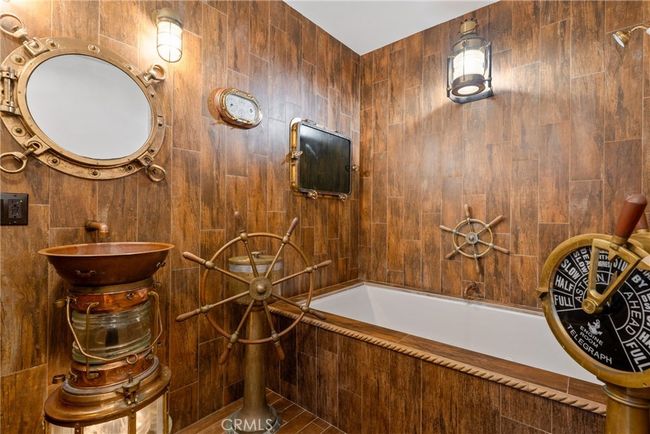 Nautical themed full hallway bathroom! | Image 29