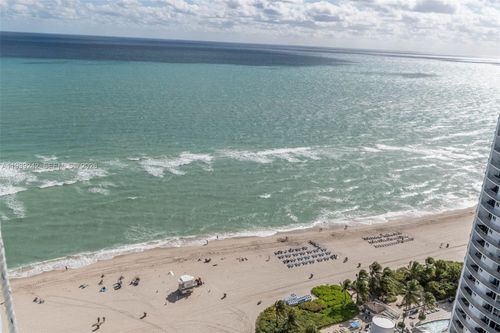 2003-17475 Collins Ave, Sunny Isles Beach, FL, 33160-4685 | Card Image