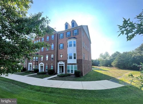 21572 Zuknick Ter, ASHBURN, VA, 20147-7505 | Card Image