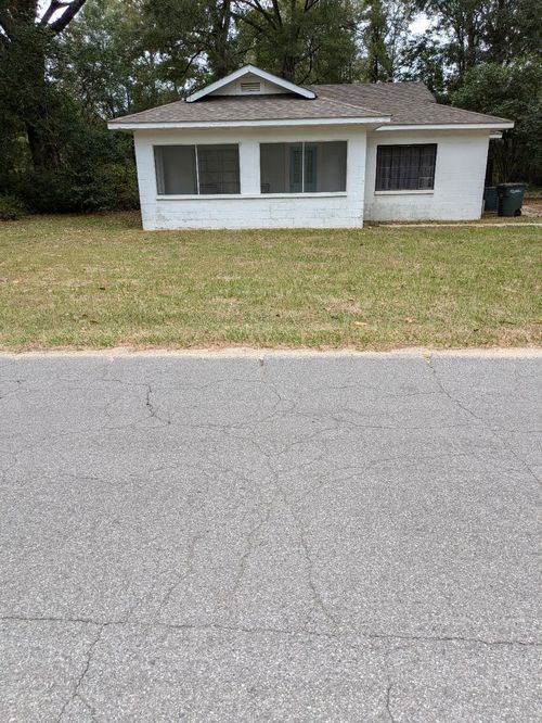 522 Jones Ln, Columbia, MS, 39429-7744 | Card Image