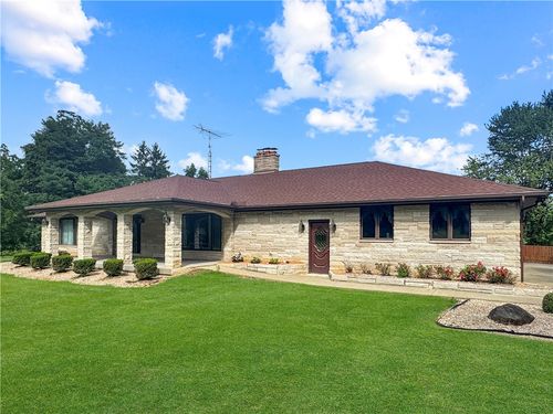 720 Cherriwood Rd, Pulaski, PA, 16143-2714 | Card Image