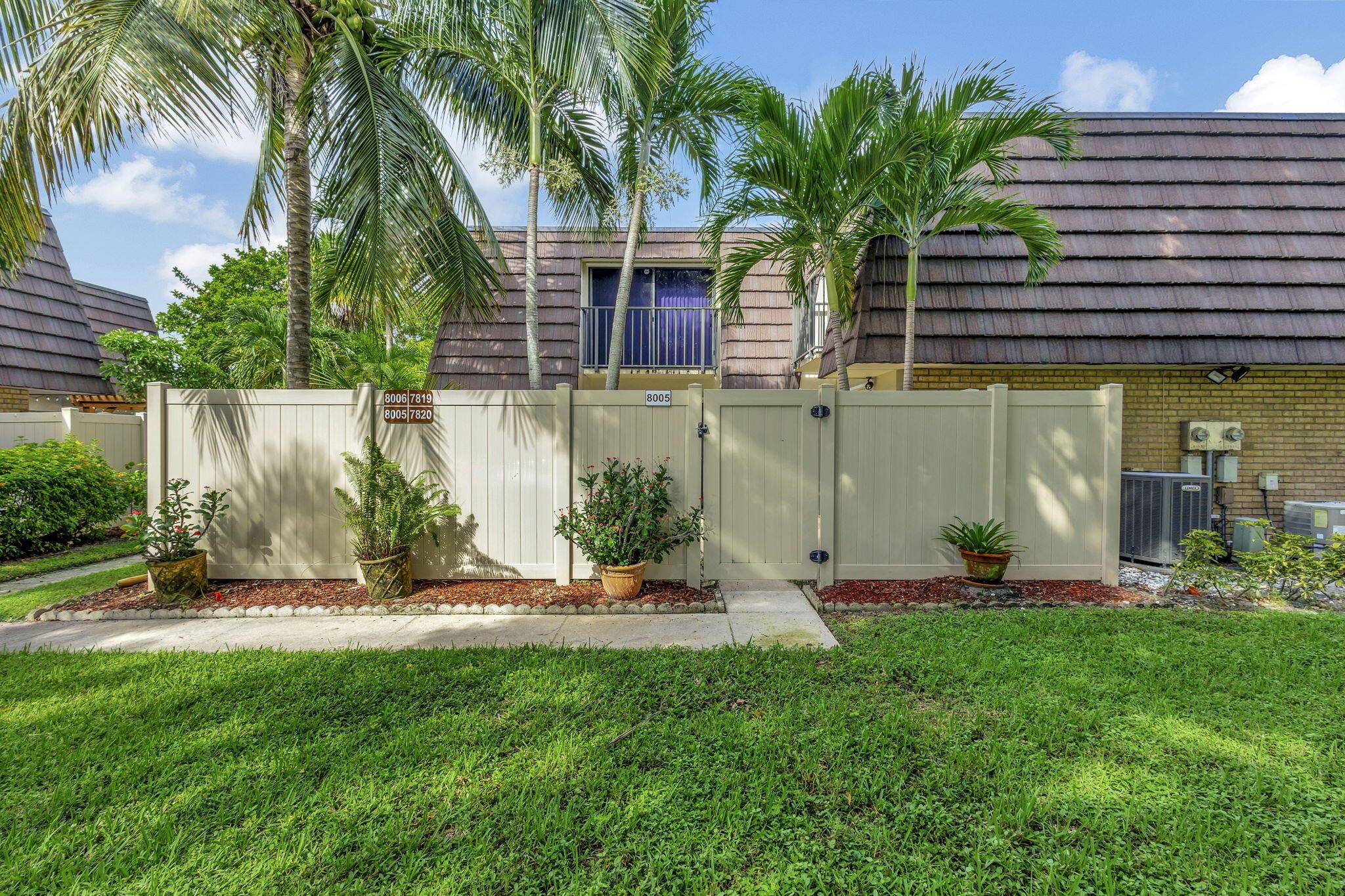 80th Way, West Palm Beach, FL 33407