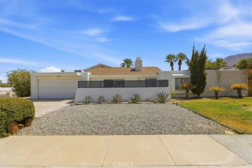 985 E El Cid, Palm Springs, CA, 92262-3240 | Card Image
