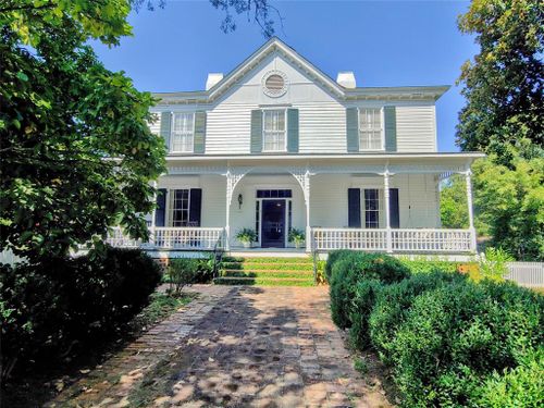 414 Spring St, Washington, GA, 30673-1720 | Card Image