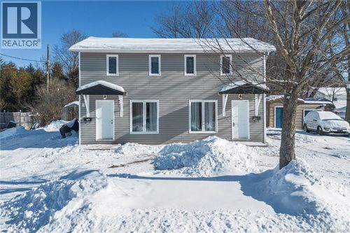 aandb-16 Young St, Fredericton, NB, E3A3Y2 | Card Image