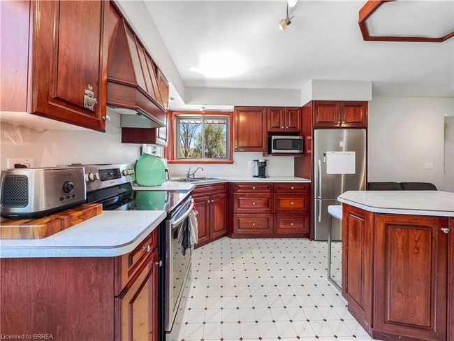 43 Pleasant Ridge Rd, House other with 3 bedrooms, 2 bathrooms and 14 parking in Brant ON | Image 13