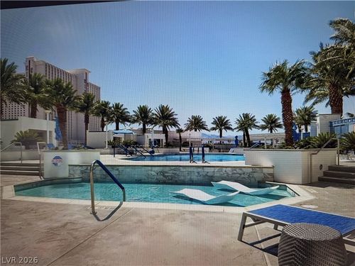 2607-2700 Las Vegas Blvd, Las Vegas, NV, 89109-1166 | Card Image