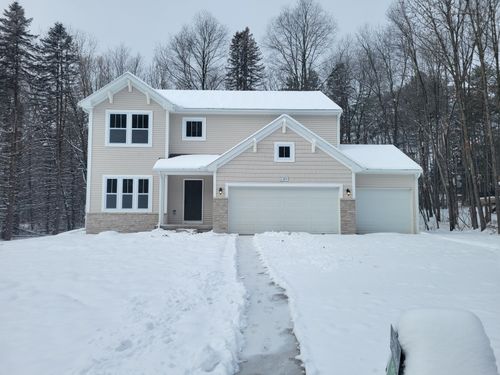 1309 Grosvenor Dr, Greenville, MI, 48838-8170 | Card Image