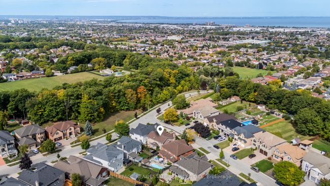 57 Orr Cres, House other with 4 bedrooms, 3 bathrooms and 4 parking in Stoney Creek ON | Image 39