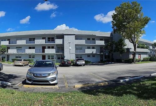 apt-a206-8105 Nw 61st St, TAMARAC, FL, 33321-4219 | Card Image