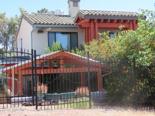 639 W Us Highway 60, Superior, AZ, 85173-4011 | Card Image