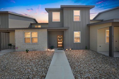 512 Palmer Dr, Lago Vista, TX, 78645-2276 | Card Image