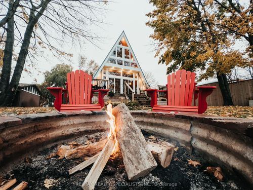 25 Derner Line, Lowbanks, ON, N0A1K0 | Card Image