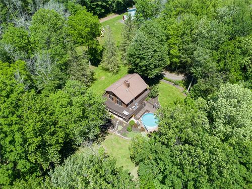 7733 E Port Bay Rd, Wolcott, NY, 14590-9516 | Card Image