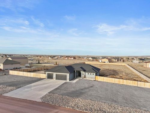 1461 E Ithaca Dr, Pueblo West, CO, 81007-1032 | Card Image
