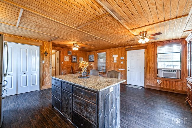11483 N Grape Creek Rd, House other with 3 bedrooms, 3 bathrooms and 2 parking in San Angelo TX | Image 16