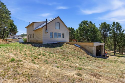 555 Albers Valley Rd, Regina, NM, 87046 | Card Image