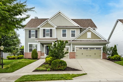 12674 Moonseed Dr, Carmel, IN, 46032-8397 | Card Image