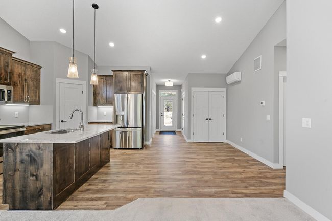 26284 1 St Ave S, Townhouse with 2 bedrooms, 2 bathrooms and null parking in Zimmerman MN | Image 13