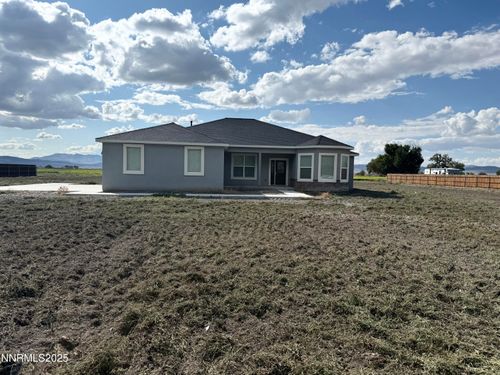 905 N Meridian Rd, Lovelock, NV, 89419-5603 | Card Image