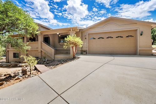 611 Heather Brook Cir, Prescott, AZ, 86303-5789 | Card Image