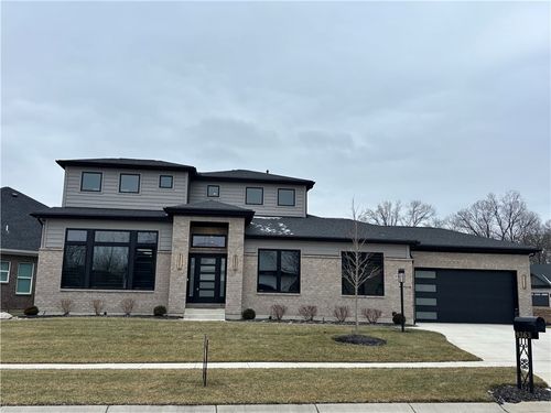 9363 Rochelle Ave, Dayton, OH, 45429 | Card Image