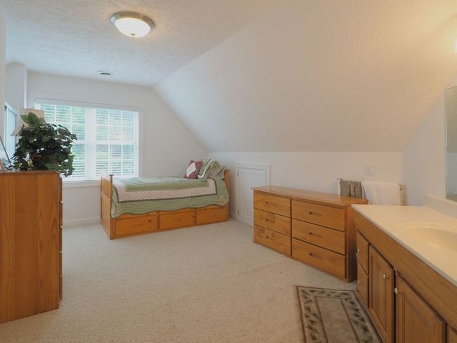 19 Lone Oak Ct, House other with 4 bedrooms, 4 bathrooms and 2 parking in Laurel Fork VA | Image 40