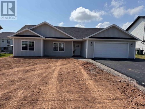 41 Bridget Dr, Charlottetown, PE, C1E3T5 | Card Image